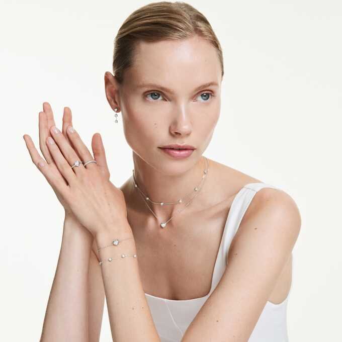 Brățară Eternity cu diamante create în laborator, 0,5 carate în total, în formă de inimă, argint sterling Brățară Eternity cu diamante create în laborator, 0,5 carate în total, în formă de inimă, argint sterling
