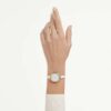 Ceas cu brățară tip bangle Crystalline, fabricat în Elveția, brățară metalică, alb, finisaj aur roz Ceas cu brățară tip bangle Crystalline, fabricat în Elveția, brățară metalică, alb, finisaj aur roz