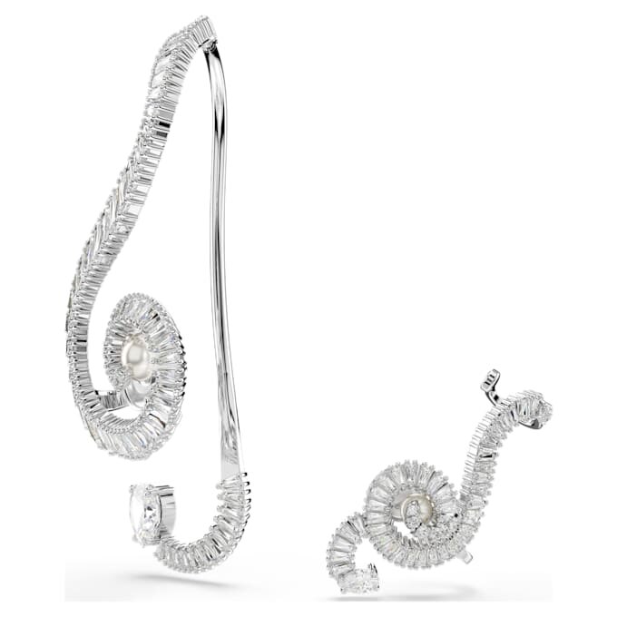 Cercei cu clemă Ariana Grande X Swarovski, design asimetric, perle de cristal, tăietură baguette, albi, placare cu rodiu Cercei cu clemă Ariana Grande X Swarovski, design asimetric, perle de cristal, tăietură baguette, albi, placare cu rodiu