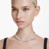 Colier Ariana Grande X Swarovski cu tăieturi mixte, inimă, alb, placat cu rodiu Colier Ariana Grande X Swarovski cu tăieturi mixte, inimă, alb, placat cu rodiu