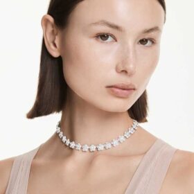 Colier Ariana Grande X Swarovski, tăietură rotundă, flori, alb, placat cu rodiu
