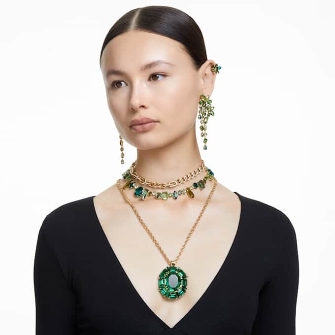 Colier Gema cu tăieturi mixte, verde, placat cu ton auriu Colier Gema cu tăieturi mixte, verde, placat cu ton auriu
