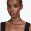 Colier strâns pe gât Ariana Grande X Swarovski cu perle de cristal, tăietură rotundă, alb, placat cu rodiu Colier strâns pe gât Ariana Grande X Swarovski cu perle de cristal, tăietură rotundă, alb, placat cu rodiu