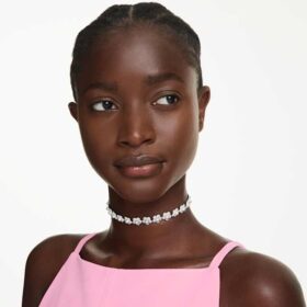 Colier strâns pe gât Ariana Grande X Swarovski cu perle de cristal, tăietură rotundă, alb, placat cu rodiu Colier strâns pe gât Ariana Grande X Swarovski cu perle de cristal, tăietură rotundă, alb, placat cu rodiu