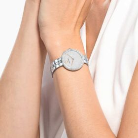 Cosmopolitan, fabricat în Elveția, brățară metalică, nuanță argintie, oțel inoxidabil Cosmopolitan, fabricat în Elveția, brățară metalică, nuanță argintie, oțel inoxidabil