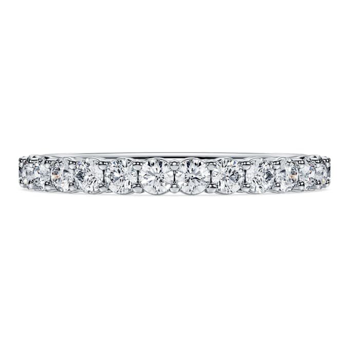 Inel cu bandă Eternity cu diamante create în laborator, 0,5 carate în total, formă rotundă, aur alb de 14K Inel cu bandă Eternity cu diamante create în laborator, 0,5 carate în total, formă rotundă, aur alb de 14K