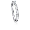 Inel cu bandă Eternity cu diamante create în laborator, 0,5 carate în total, formă rotundă, aur alb de 14K Inel cu bandă Eternity cu diamante create în laborator, 0,5 carate în total, formă rotundă, aur alb de 14K