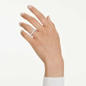 Inel cu bandă octogonală, diamante create în laborator, 2,4 carate în total, formă octogonală, aur alb de 14K Inel cu bandă octogonală, diamante create în laborator, 2,4 carate în total, formă octogonală, aur alb de 14K