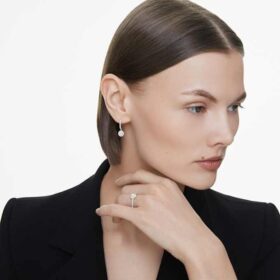 Inel solitar Eternity Halo cu diamante create în laborator, 0,8 carate în total, formă rotundă, aur alb de 14K Inel solitar Eternity Halo cu diamante create în laborator, 0,8 carate în total, formă rotundă, aur alb de 14K
