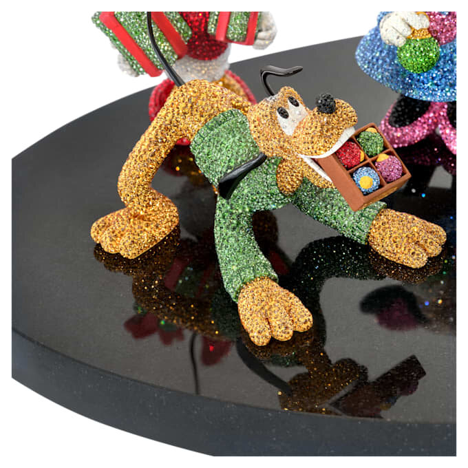 Mickey și prietenii – Ediție limitată „Holiday Cheer” Mickey și prietenii – Ediție limitată „Holiday Cheer”