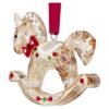 Ornament de Crăciun „Holiday Cheers” – cal de lemn balansoar în formă de turtă dulce Ornament de Crăciun „Holiday Cheers” – cal de lemn balansoar în formă de turtă dulce