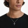 Pandantiv Insigne cu tăietură rotundă, cruce, alb, placat cu rodiu Pandantiv Insigne cu tăietură rotundă, cruce, alb, placat cu rodiu